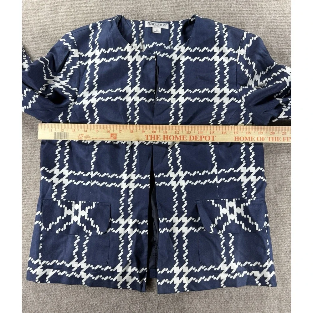 Pendleton jacket stylish